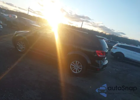 2015 Dodge Journey Sxt z USA, uszkodzony, nr VIN 3C4PDDBG0F7593391